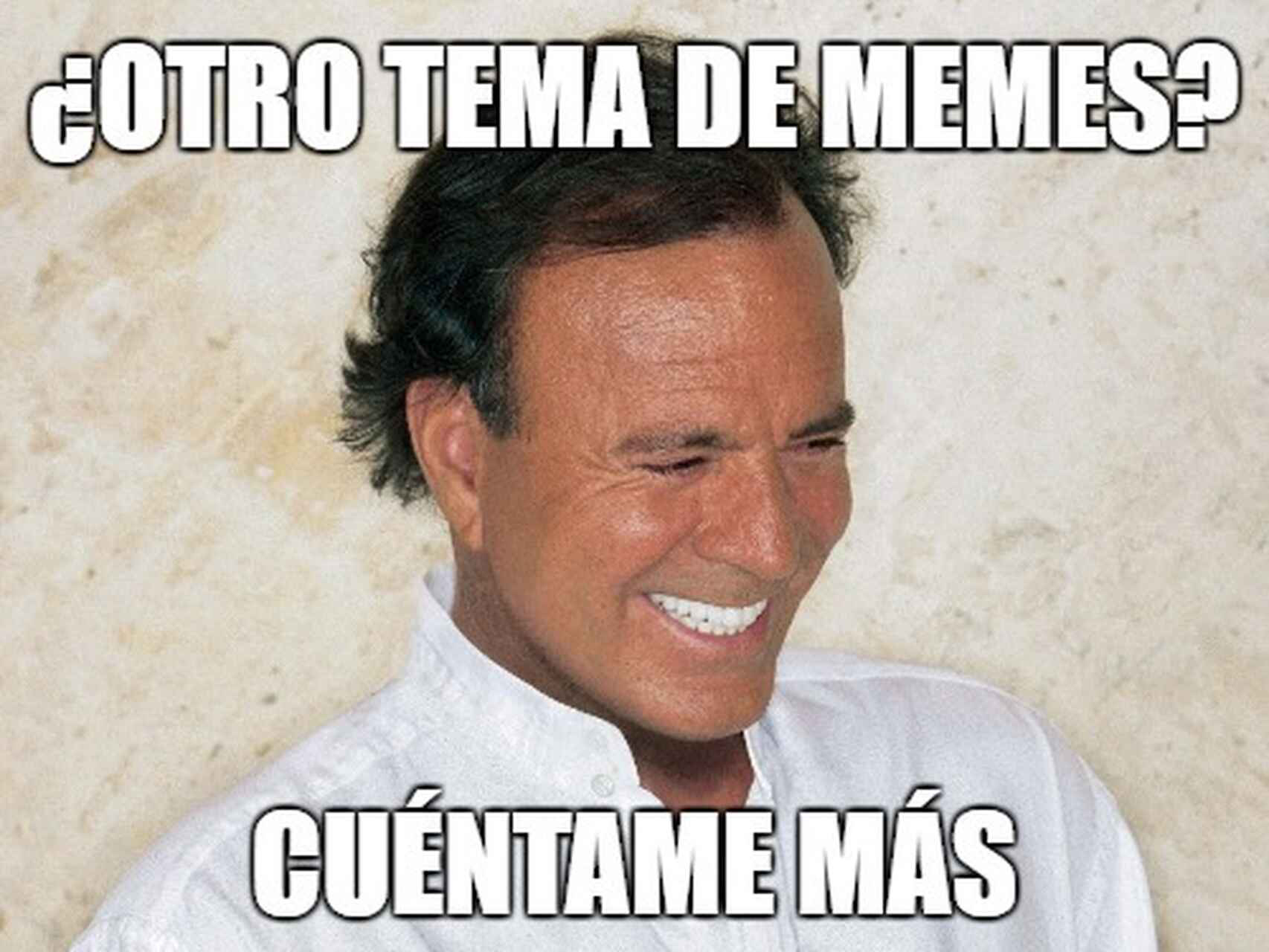 Meme de amigos con derecho