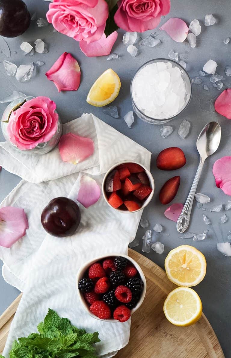 ingredients for rose' sangria