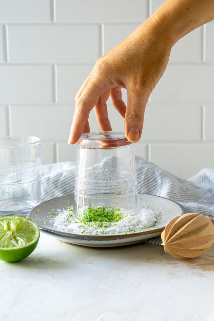 salting the rim of a glass