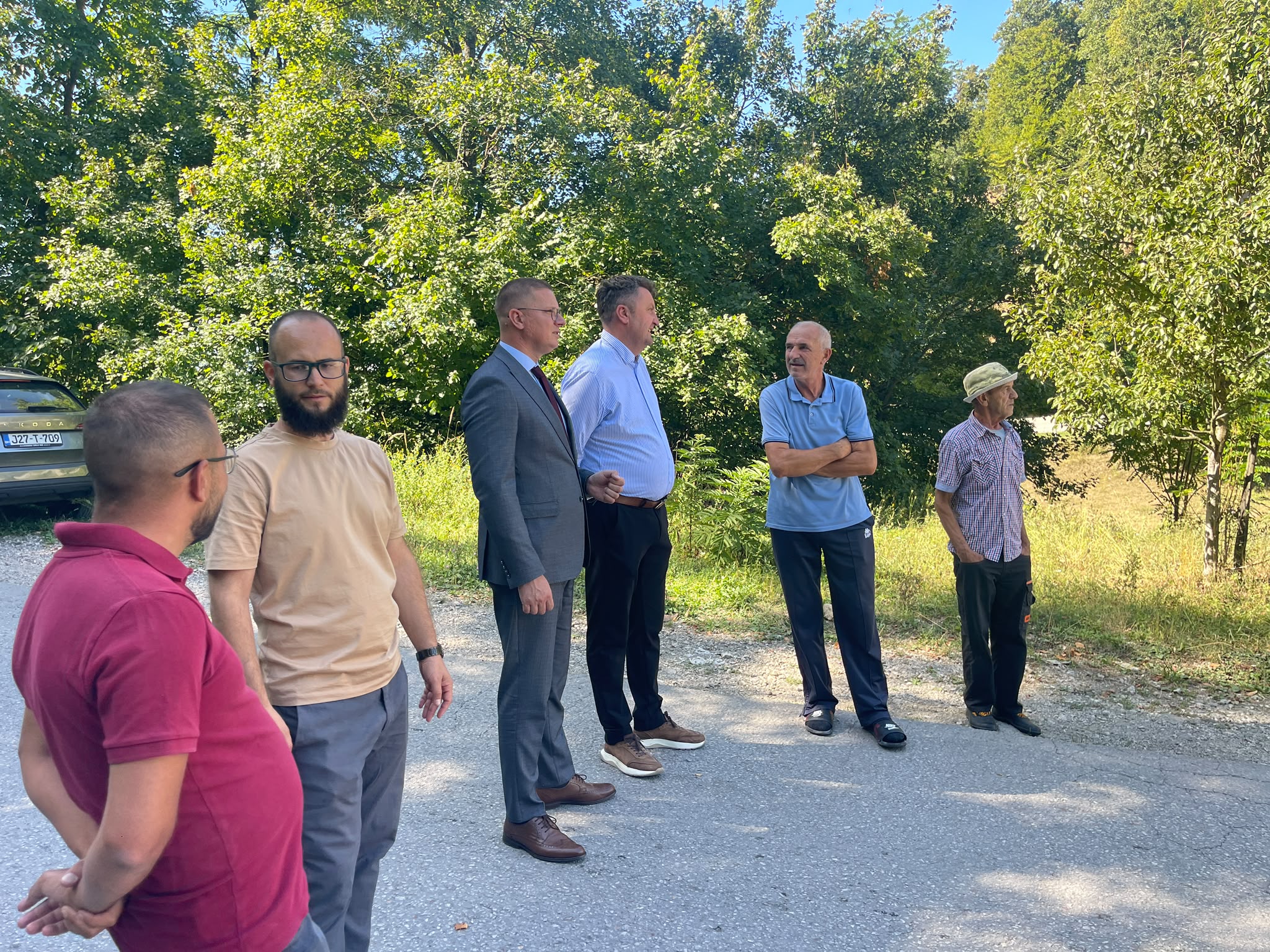 U Kalesiji ozvaničen početak sanacije putne dionice Kikači – Hrasno U Kalesiji ozvaničen početak sanacije putne dionice Kikači – Hrasno