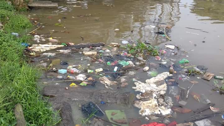 Selama Masa Simpan Sampah, DLH Samarinda Minta Masyarakat Jangan Buang  Sampah ke Sungai - Kaltim Today