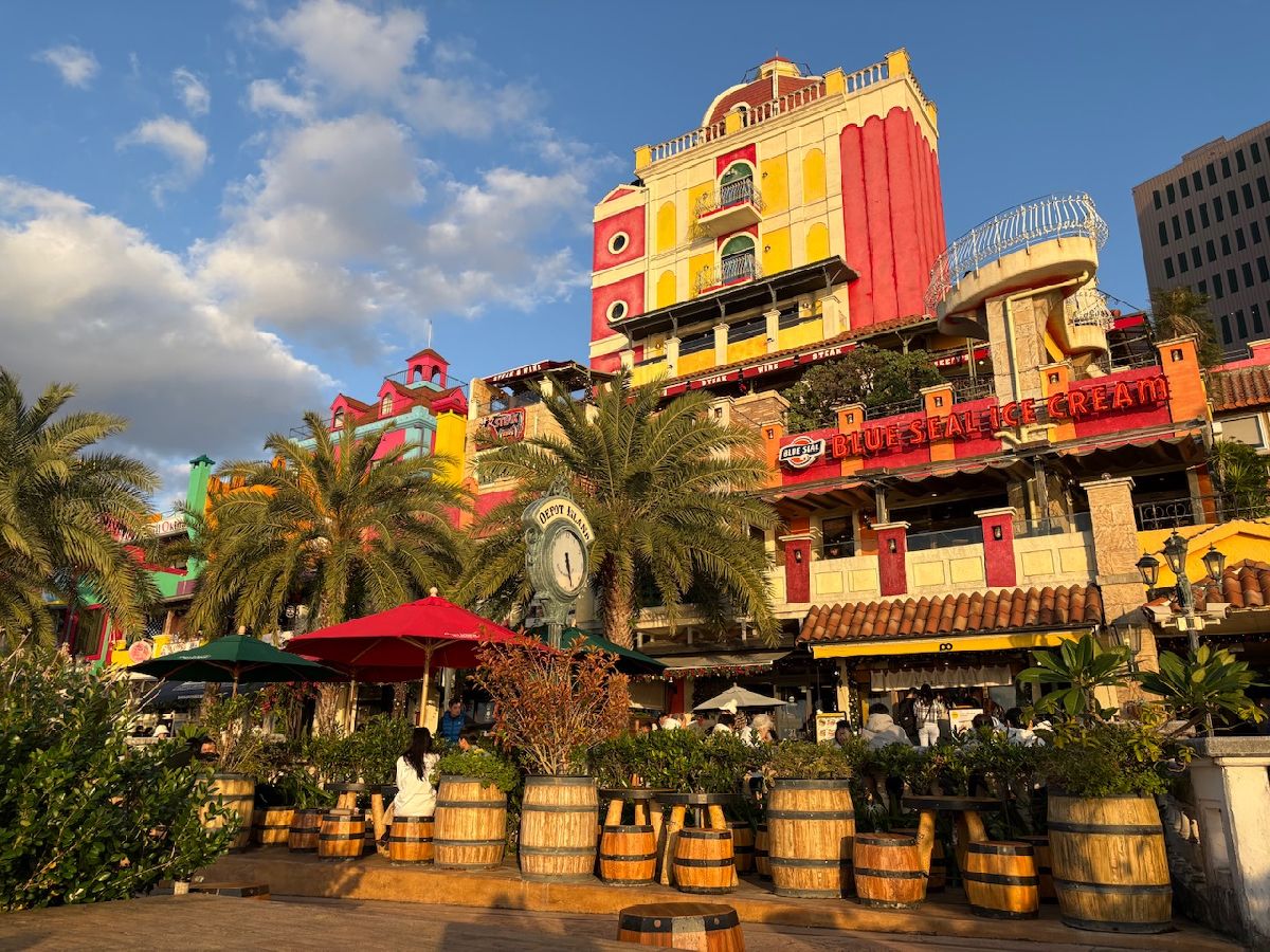 KeePer LABO Blog アメリカンビレッジで最高の夕日を見ました 黒川店 武山