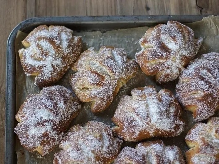 10 Jenis Roti Khas Prancis dengan Beragam Bentuk dan Rasa