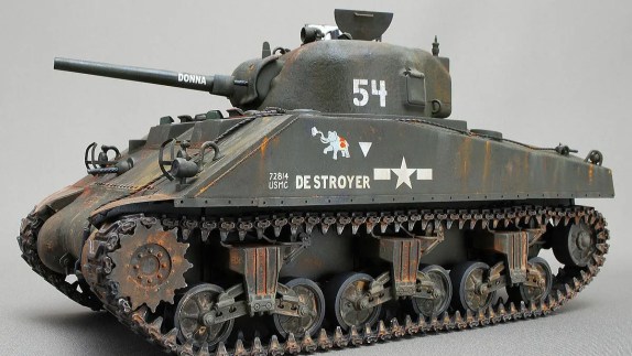 M4A2シャーマン アメリカ海兵隊中戦車 タラワ ドラゴン 1/35