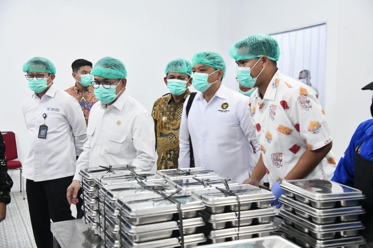 Program Makan Bergizi Gratis Kepri: Sukses Capai 23%