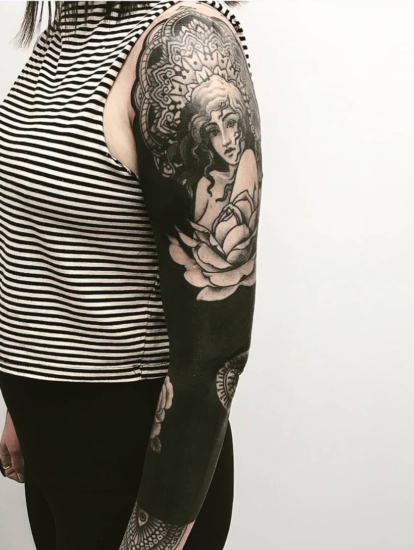 These Striking Solid Black Tattoos Will Make You Want To Go All In - Kickass Things 1089_x_820_jpg