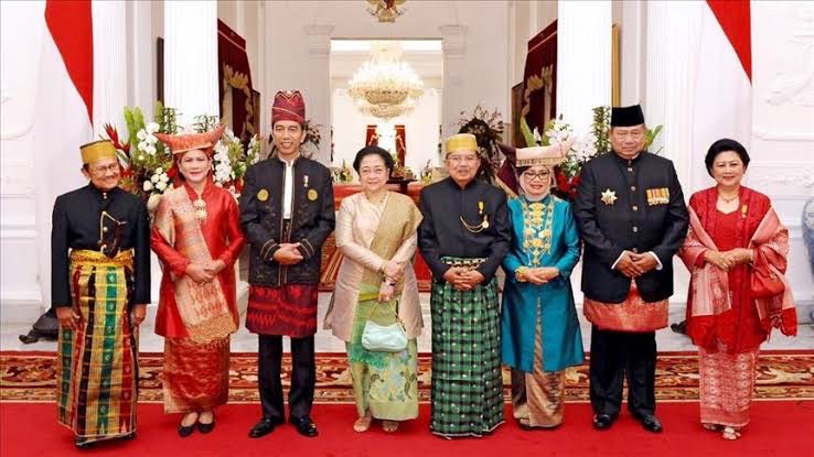 Punya Kerabat Beda Agama, Suku, dan Ras? Ini Keuntungan Yang Kamu Dapat —  Kover Magazine