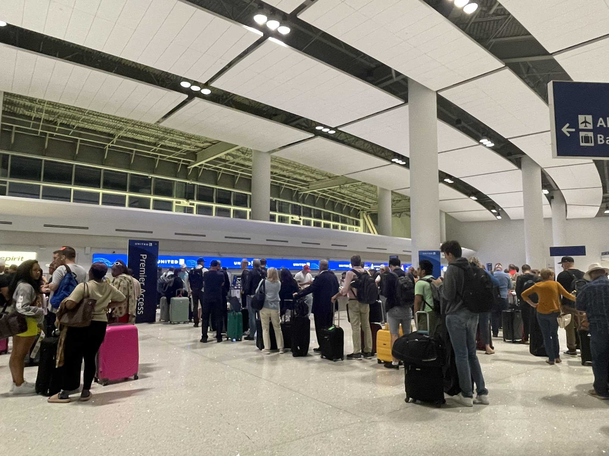 New Orleans airport officers present suggestions amid flight reductions