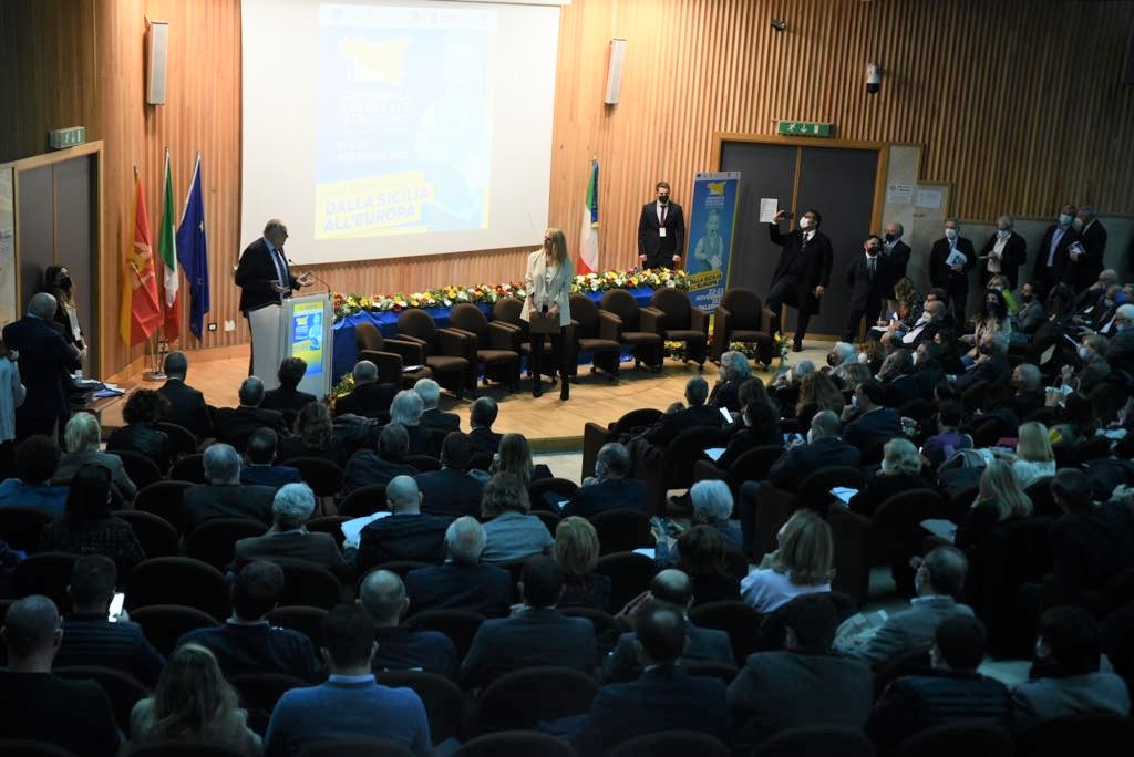 Conclusa A Palermo La Prima Edizione Della "Conferenza Regionale Istruzione, Scuola, Università E Formazione Professionale In Sicilia” - La Tr3.It 684_x_1024_jpg