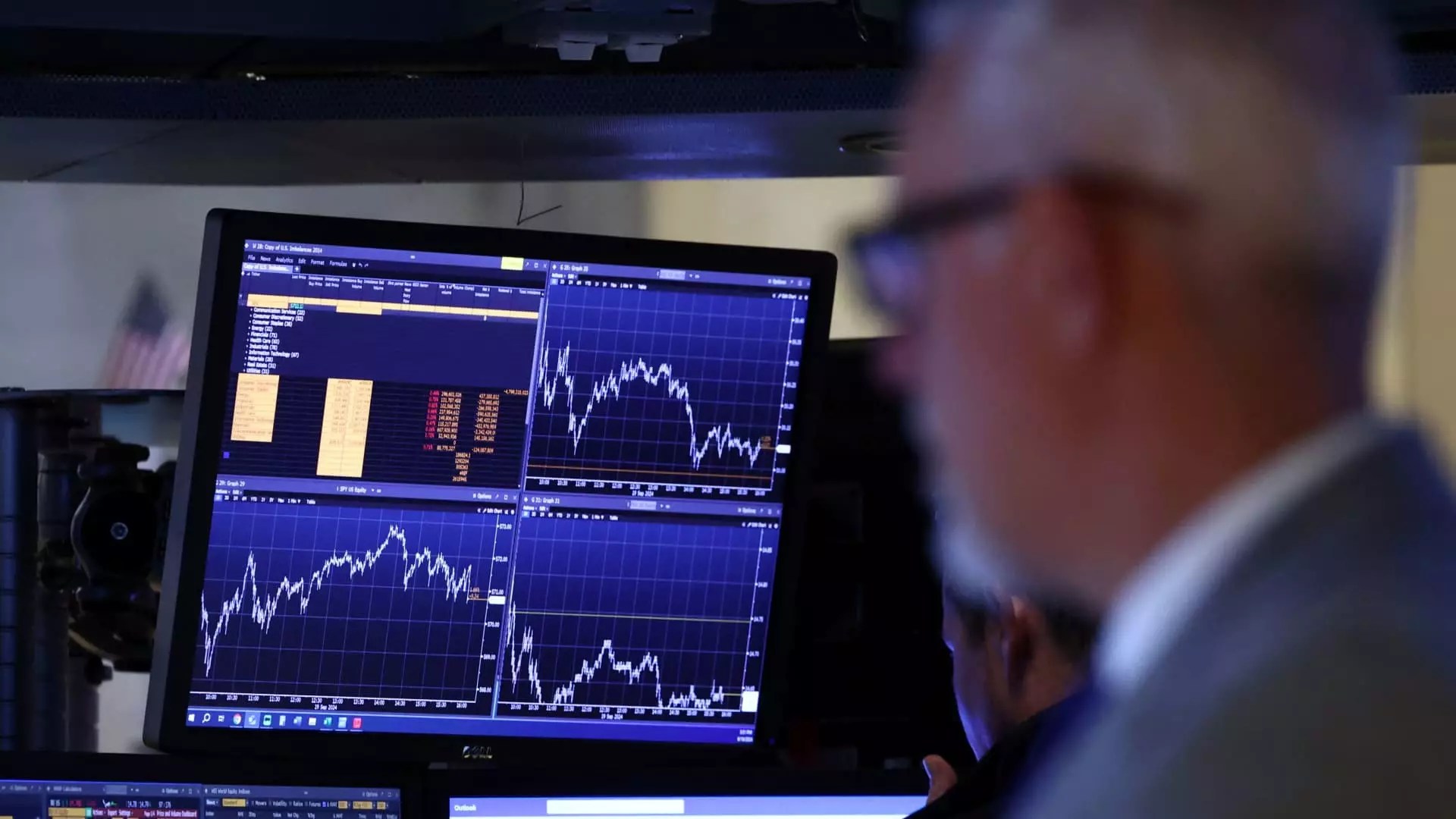 Capitalizing on Rate Cuts: The Promising Future of Small-Cap Stocks