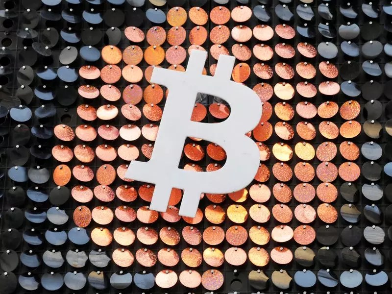 Bitcoin’s Decline: Navigating Macroeconomic Challenges and Profit-Taking Trends