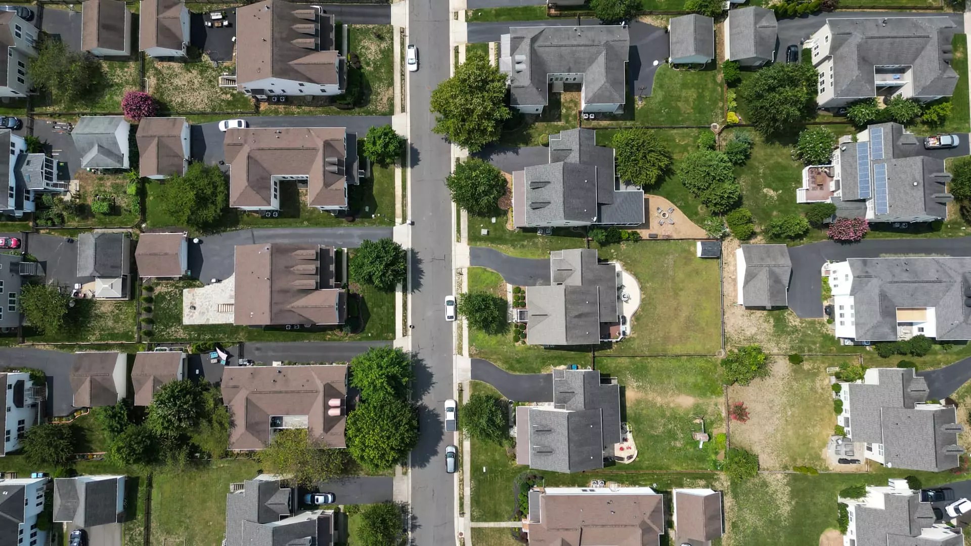 The Illusion of Lower Mortgage Rates: A Dangerous Mirage for Homebuyers