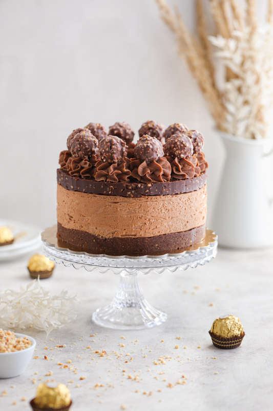 Ferrero Rocher Torta Brez Peke Leaneen