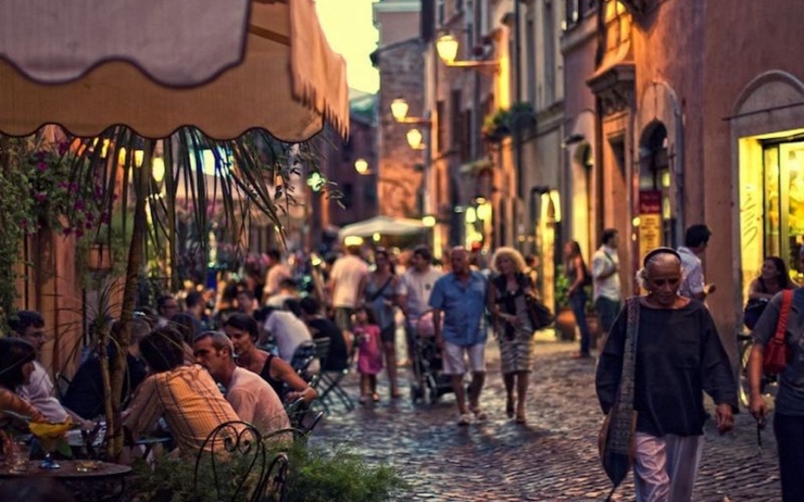 Fin du couvre-feu à Rome : Trastevere s’est réveillé | lepetitjournal.com