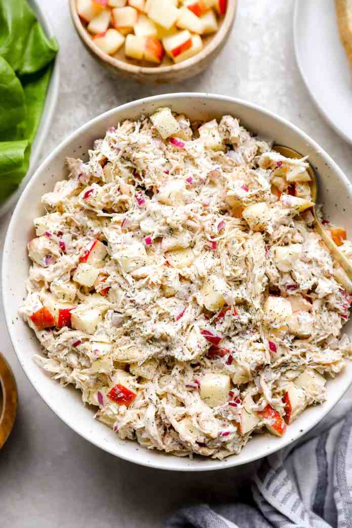 Receta de ensalada de pollo de eneldo de manzana