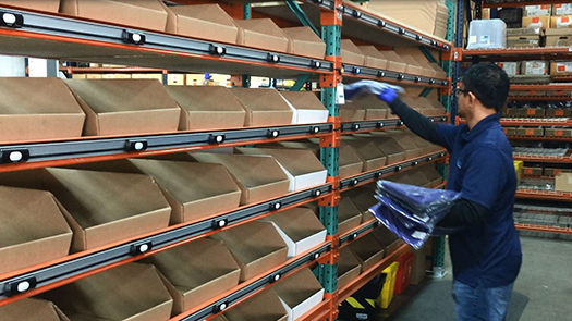 Put-to-Light | Lightning Pick