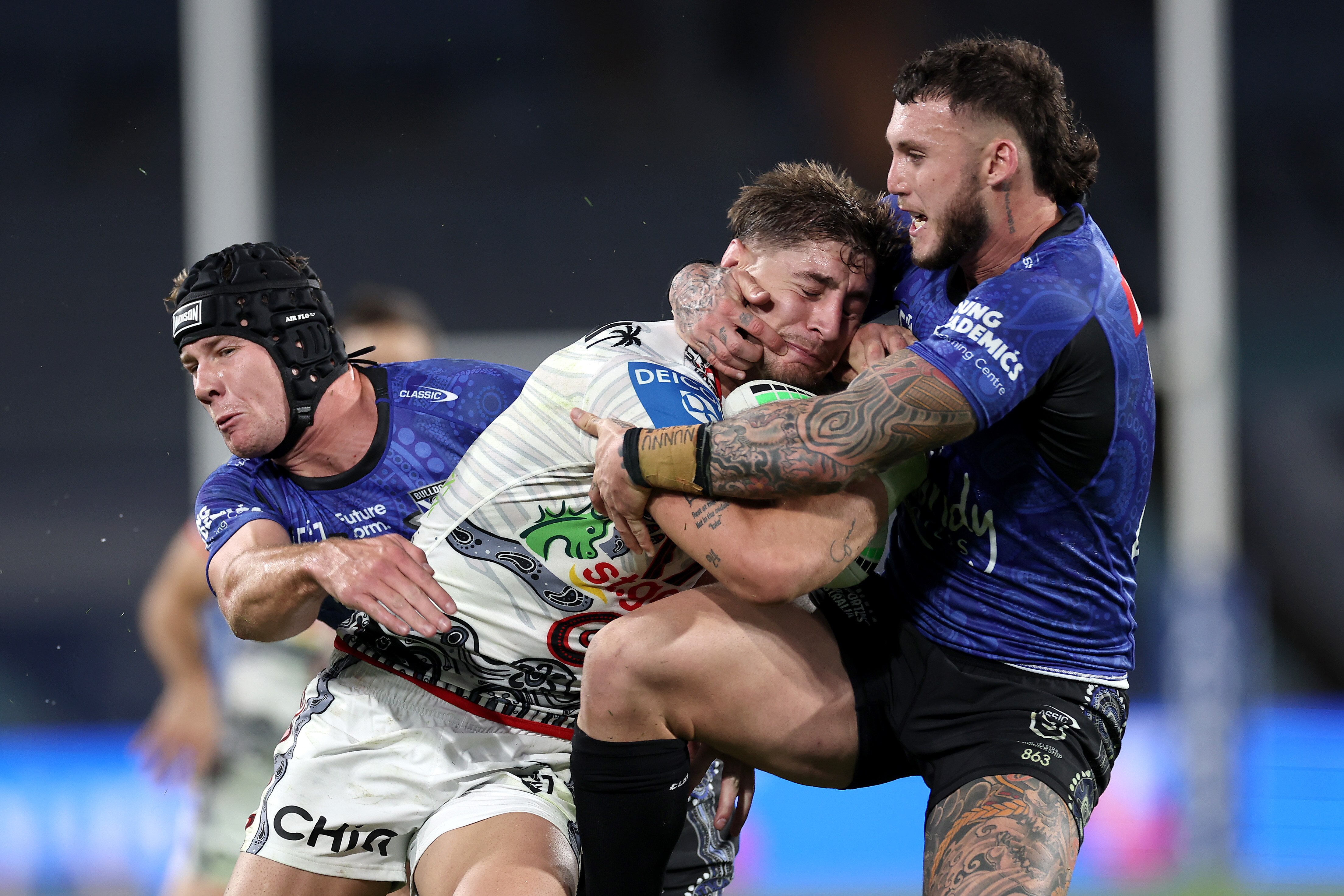 Canterbury Bulldogs thump St George Illawarra Dragons 44-12 to kick off NRL Indigenous Round
