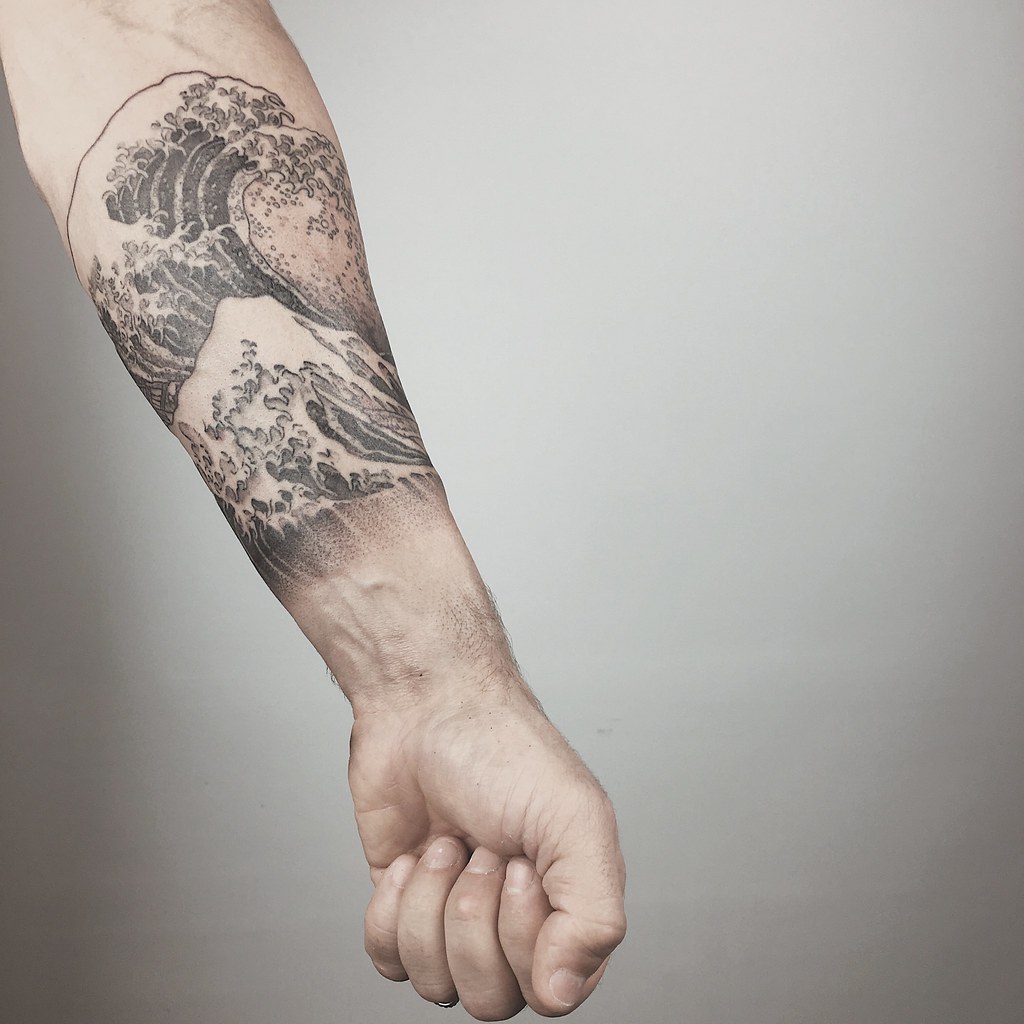 The Great Wave Tattoo | Mr J Best (Sourgrapestattoo) 13.22 T… | Flickr 1024_x_1024_jpg
