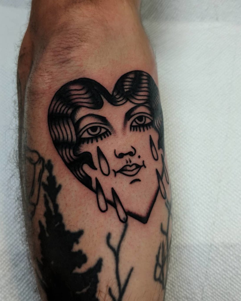 Crying Heart Tattoo | Aperrytattooer - The Gentlemen Tattoos… | Flickr 1024_x_819_jpg