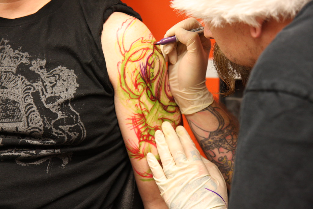 The Start Of The Oni Mask | Dennis Tudor | Flickr 683_x_1024_jpg