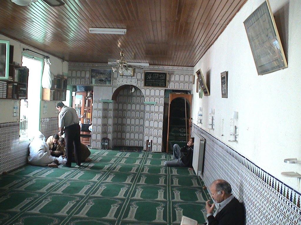 Mosque nimes