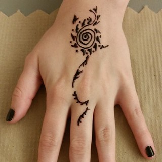 Henna Tattoos – Tag Art Company 320_x_320_jpg
