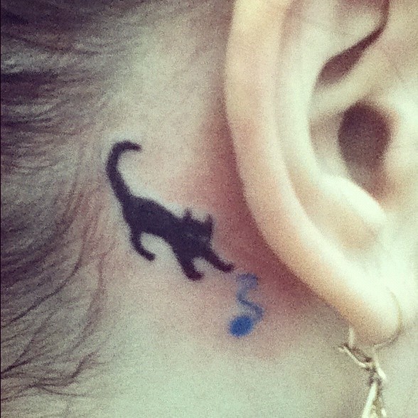 Cat & Ball Of Yarn | Behind Ear | Jvtattoos | Flickr 588_x_588_jpg