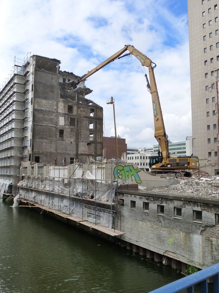 Sachsenburg 2013 100 Abbruch Der Sachsenburg In Hamburg I Flickr