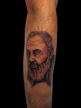 Tatuaggio-Padre-Pio | Studio Tattoo Roma The Japanese Arts D… | Mr. Fax | Flickr 450_x_338_jpg