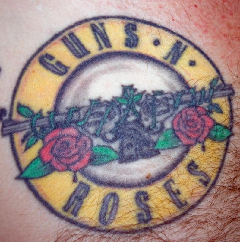 Tattoo Guns And Roses Logo - Logodix 800_x_796_jpg