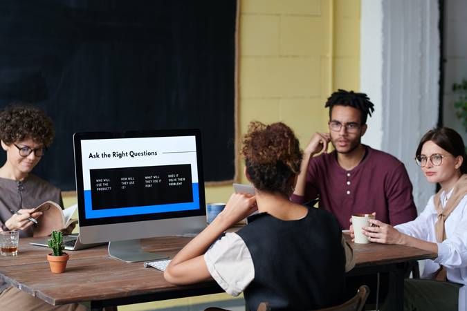 Contoh Dialog Bahasa Inggris Singkat Beserta Artinya