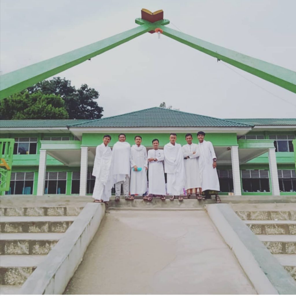 DAFTAR PONDOK PESANTREN DI KABUPATEN MANDAILING NATAL Informasi Marhatahata  :