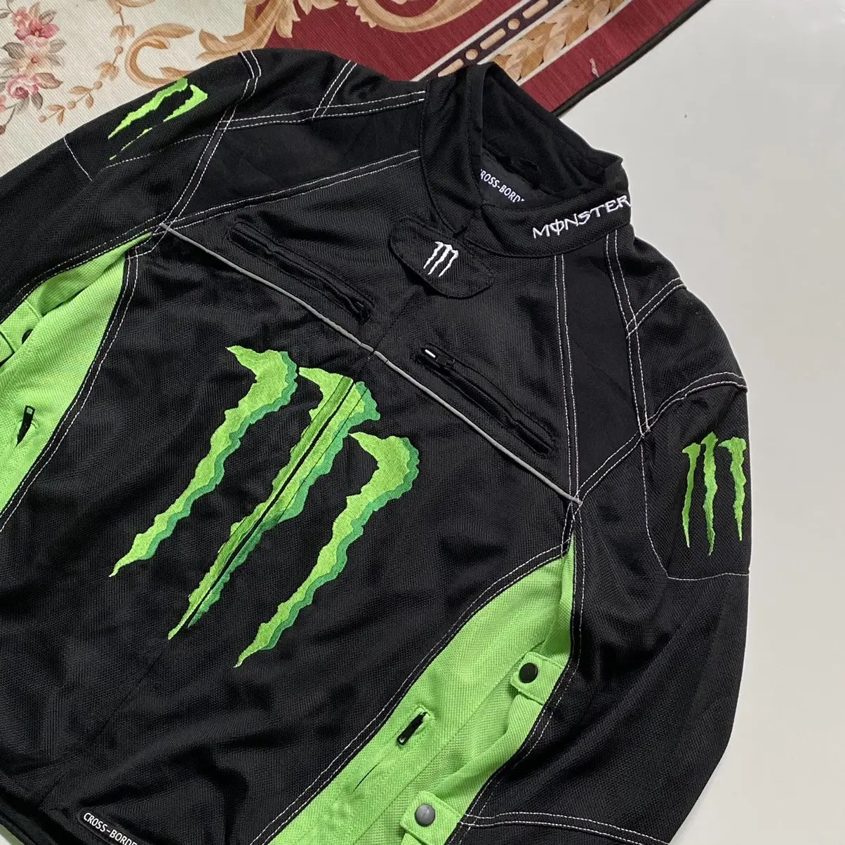 RARE ❤️‍🔥 MONSTER ENERGY CROSS BORDER RACING BIKER JACKET