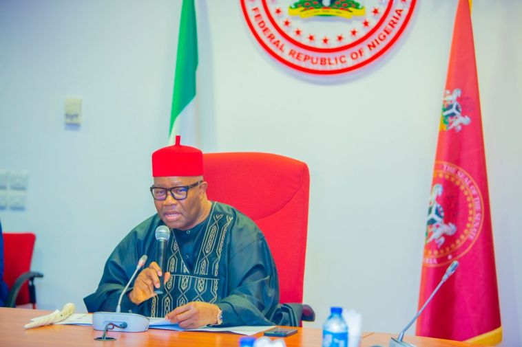 In Senate chamber, Akpabio honours ex-governor who was jailed for money laundering In Senate chamber, Akpabio honours ex-governor who was jailed for money laundering