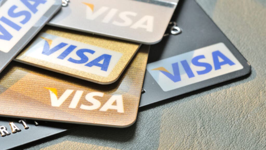 ‘The Only Method She’s Going To Obtain It Is By Allowing Her Suffer’ Suze Orman’s Difficult Recommendations For Mom Whose Little Girl Maxed Out Her Credit Rating Cards