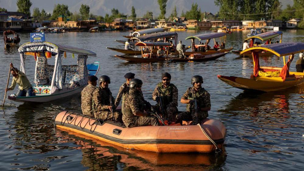 India detendrá el flujo de agua a través de fronteras internacionales, dice Modi.