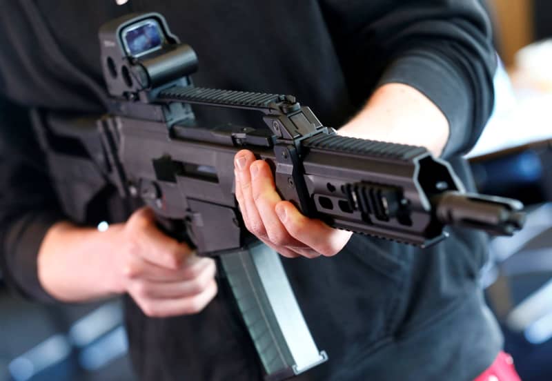 Colombia unveils new ‘Miranda’ rifle to switch Israeli Galil