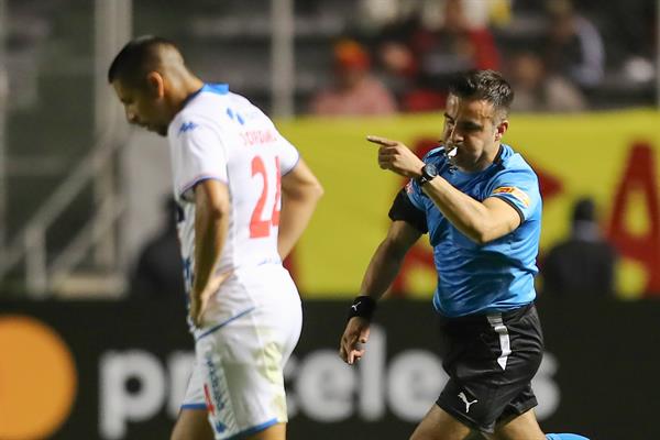 Piero Masa será el árbitro del debut de Uruguay