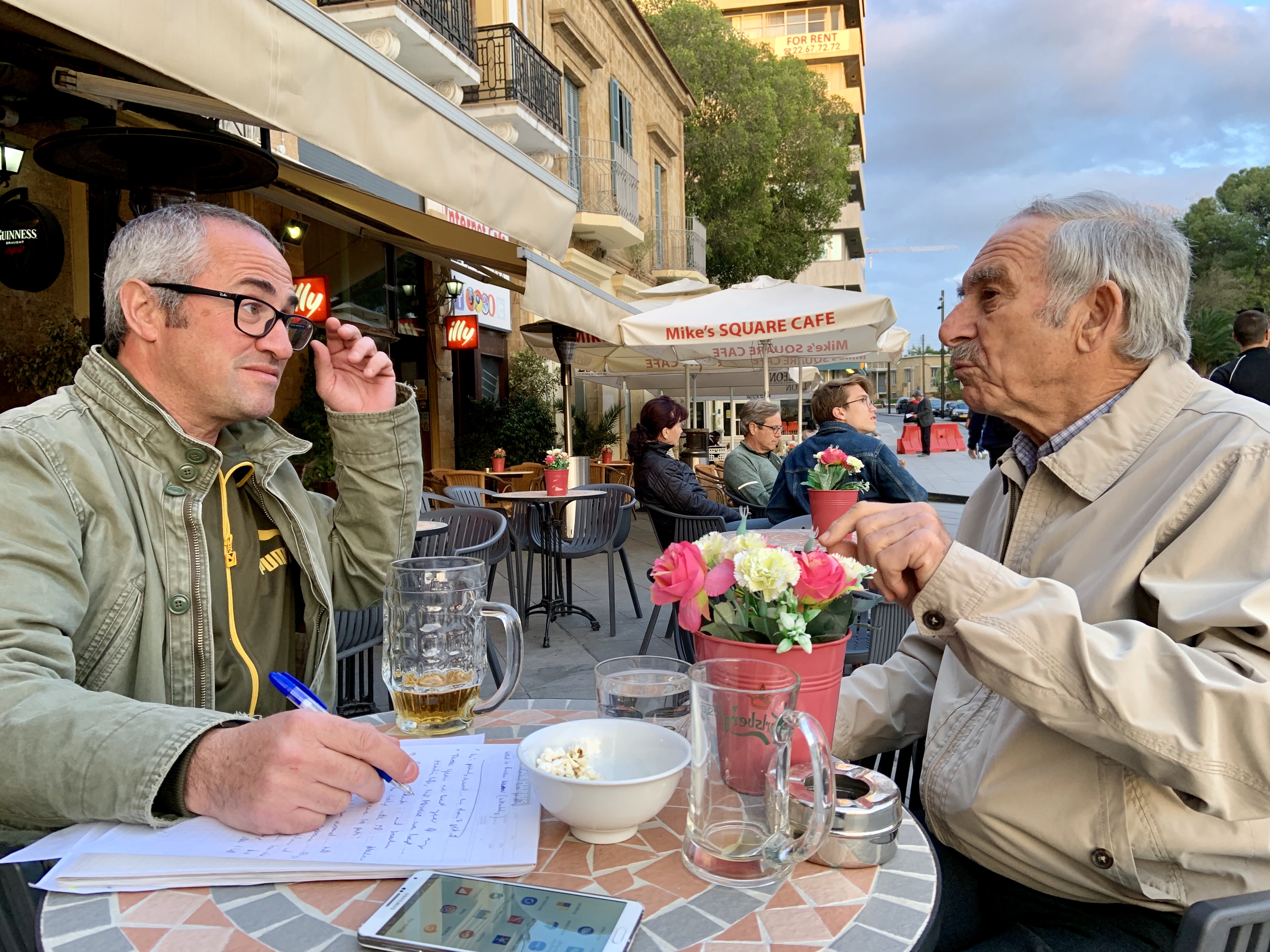 Hendon | melchett mike Liselle bailey