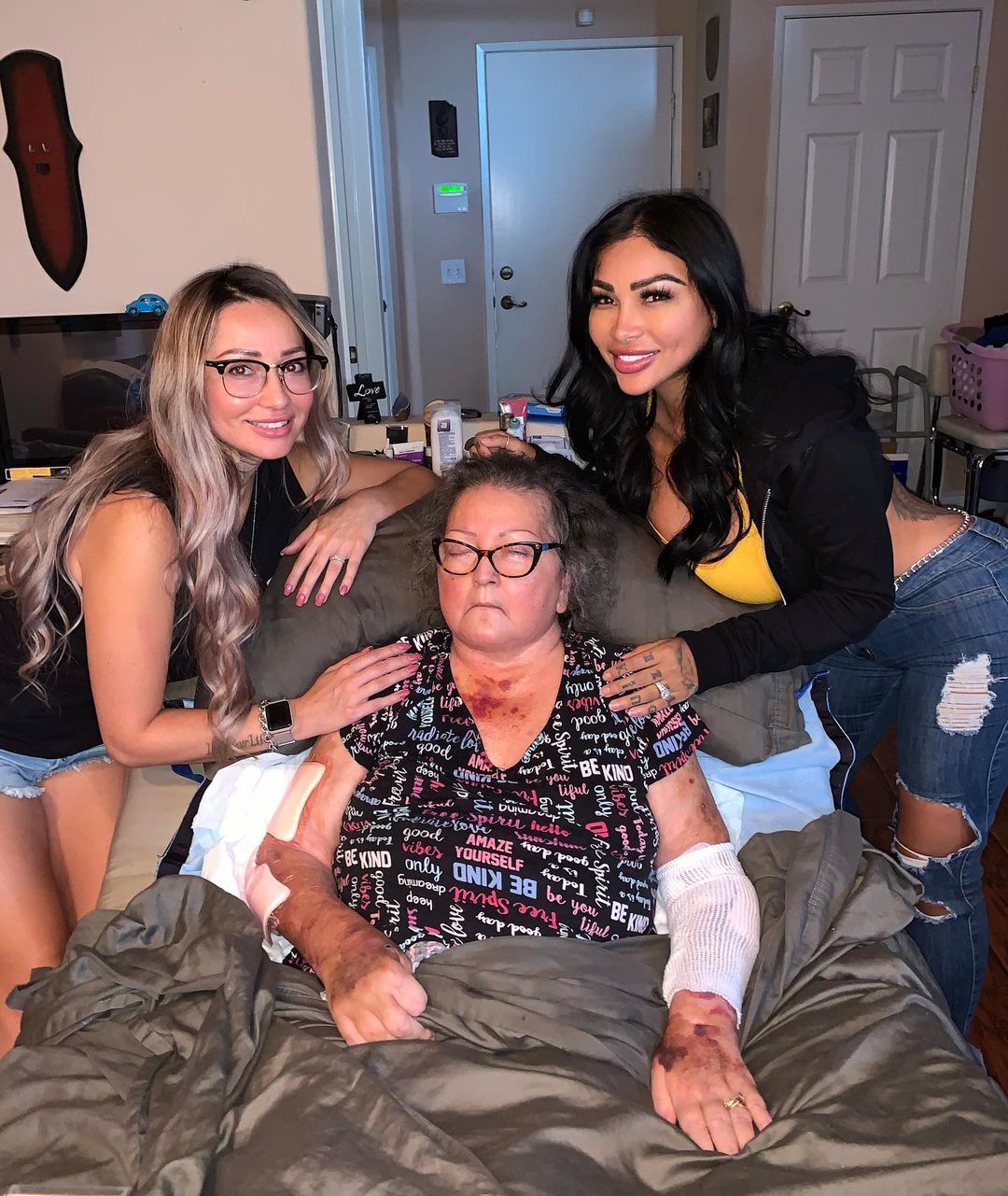 Brittanya razavi photos