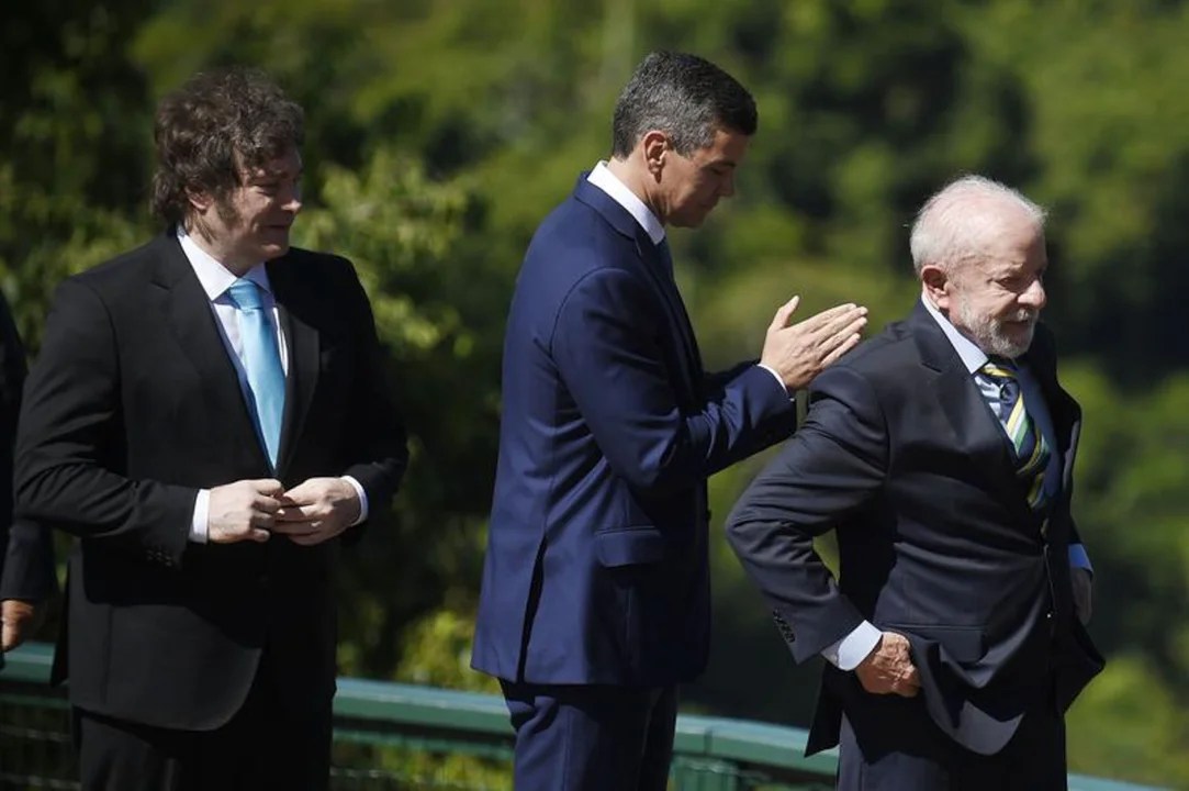 Milei evitó saludar a Lula tras su triunfo y el Gobierno debate el impacto de la elección en Brasil
