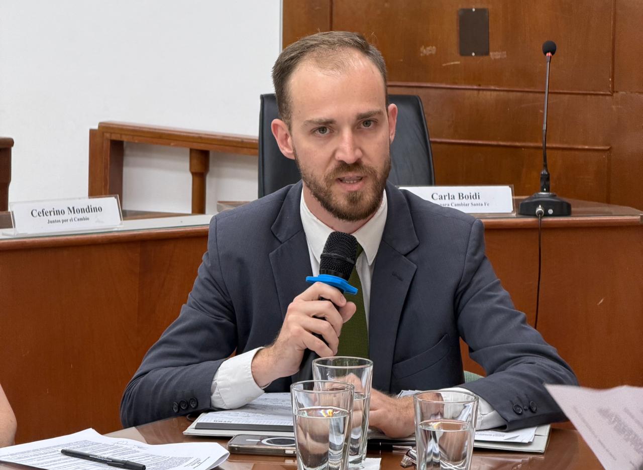 “La GUR así como está no sirve para nada”: Bryan Mayer confirmó que el Concejo lo convocó para debatir su futuro “La GUR así como está no sirve para nada”: Bryan Mayer confirmó que el Concejo lo convocó para debatir su futuro