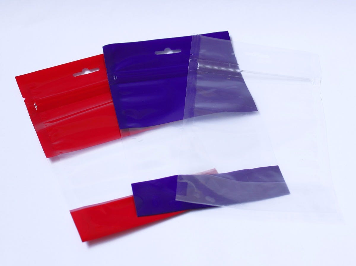 Jenis Plastik Kemasan Snack. Pernah membeli snack / makanan ringan… | by R  jati | Medium