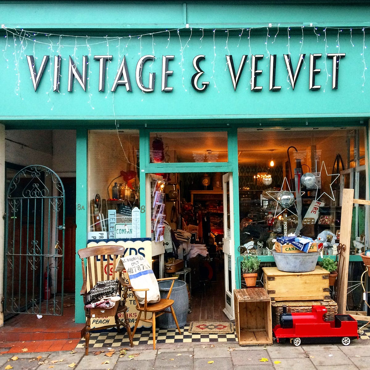 The Antique And Vintage Shop Owner — Amanda Wilkinson | By Madeaboutw4 | Medium 1200_x_1200_jpg