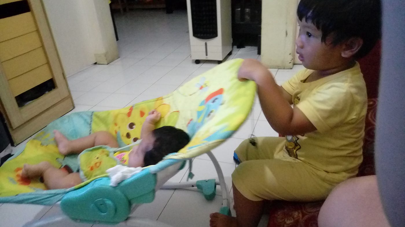 Cemburu Sama Adik Baru. “Gimana, El cemburu gak sama adiknya?” | by  Kurniadarma | Medium