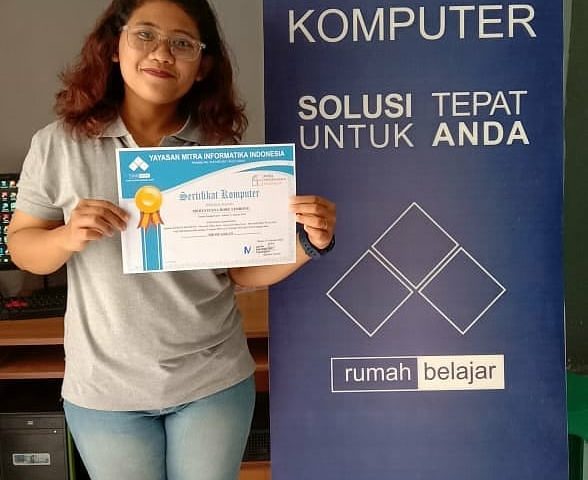 Terimakasih Mba Merry yang sudah menyelesaikan Program Kursus Komputer  Untuk Perkantoran (Ms Office) di Kursus Komputer YMII Cileungsi – Mitra  Informatika Indonesia