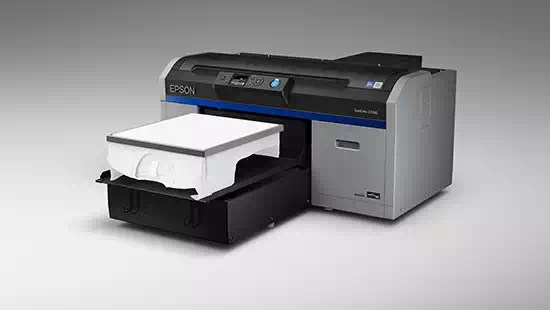 Alat yang Digunakan untuk Mencetak Hasil Pekerjaan Poster Secara Digital  Adalah Printer - MojokBisnis.com
