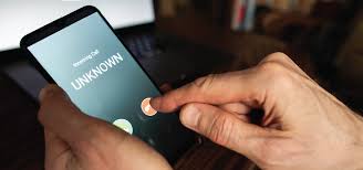 Penipuan APK pada tahun 2025: Kasus Nyata & Cara Melindungi Ponsel Anda