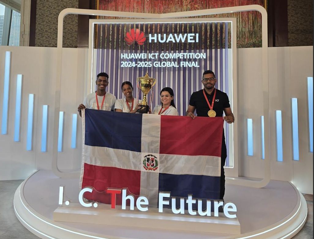 RD logra tercer punto mundial en la Huawei ICT Integral Competition