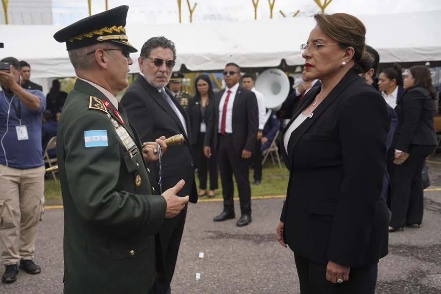 Honduras recuerda el leñazo de Estado de 2009 con llamado de Xiomara Castro a defender la democracia